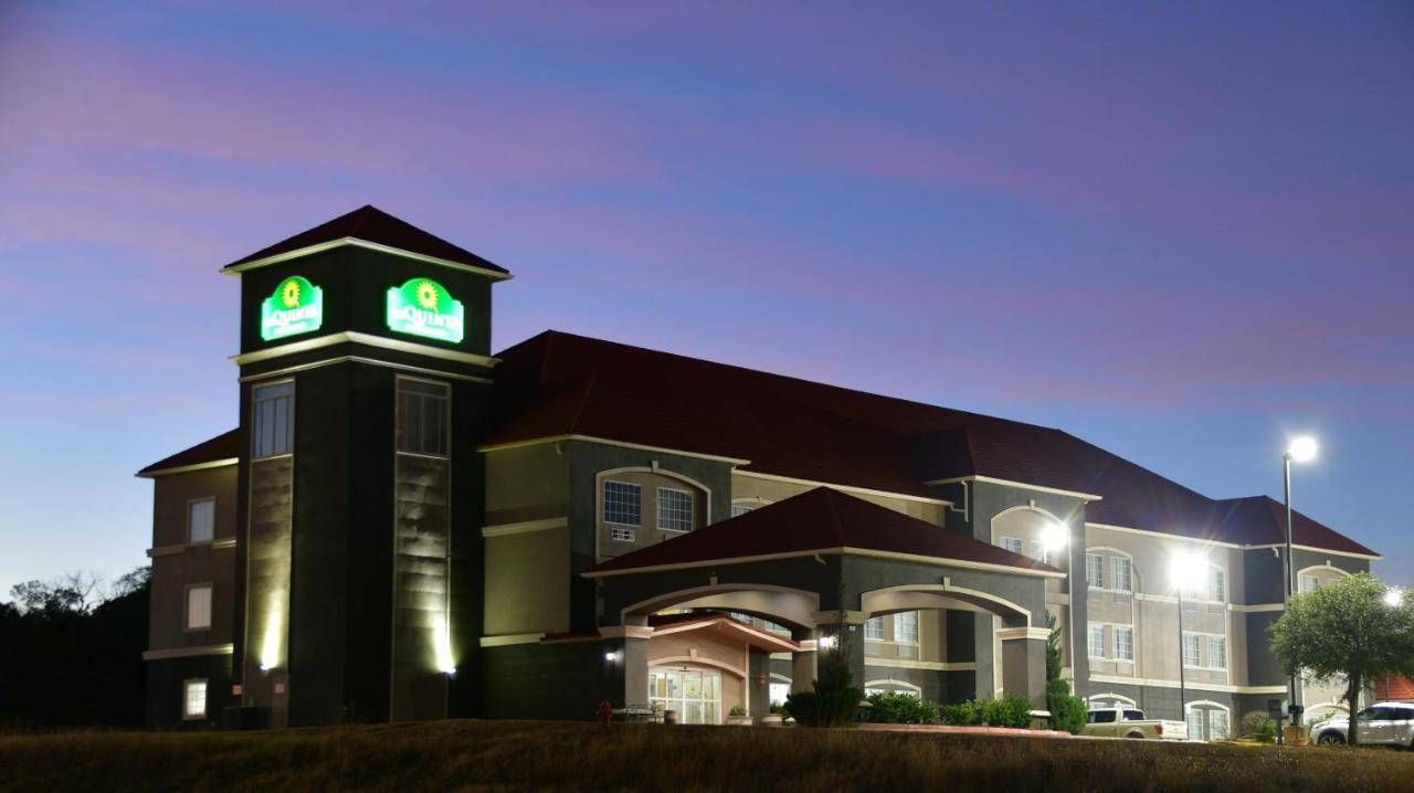 La Quinta By Wyndham Glen Rose Hotel Buitenkant foto